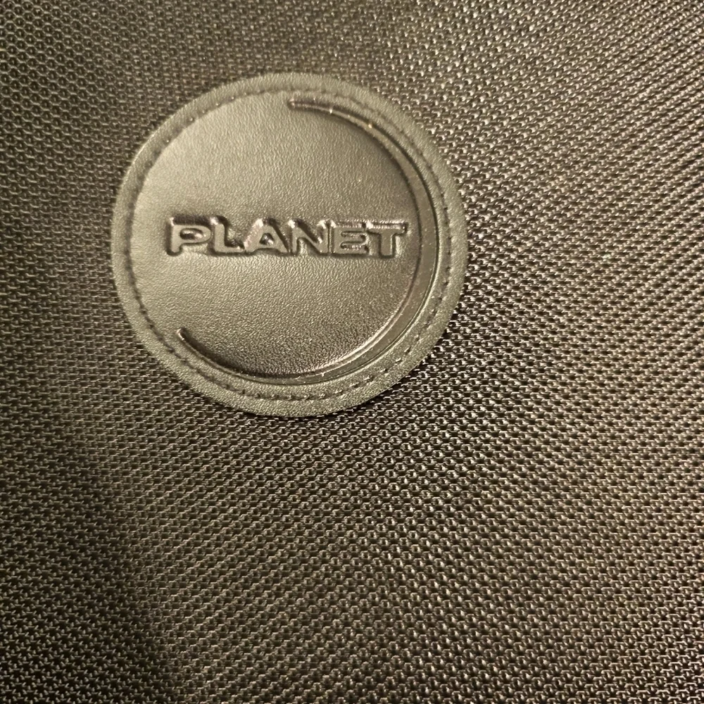 planet 2000 black heavy